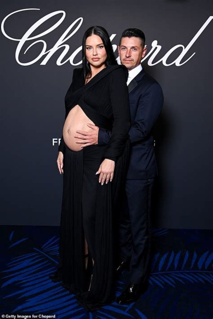 Unraveling The Love Life Of Adriana Lima: Husbands And Relationships