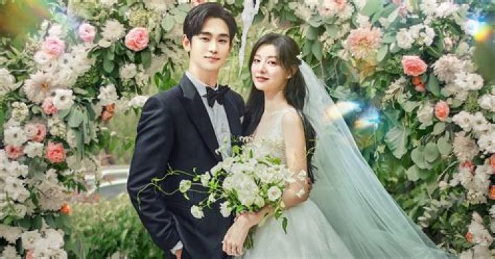 Unveiling The Charm Of Kim Soo Hyun And Kim Ji Won