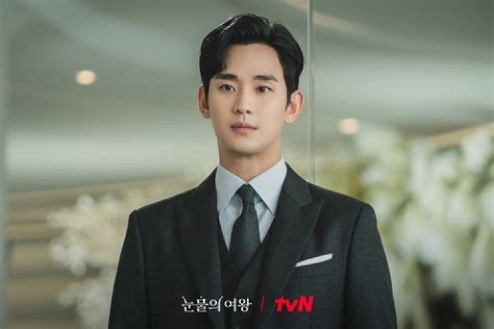 Unveiling The Financial Success Of Kim Soo-hyun: An Insight Into His Income
